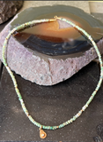 Collar Luz Verde Áurea
