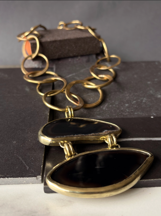 Collar Corto de Ágatas en Bronce