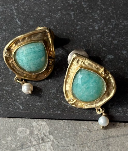 Aros de Plata Bañada en Oro con Amazonita y Perla