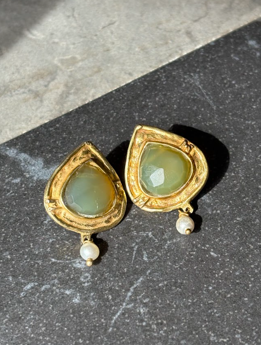 Aros de Plata Bañada en Oro con Calcedonia