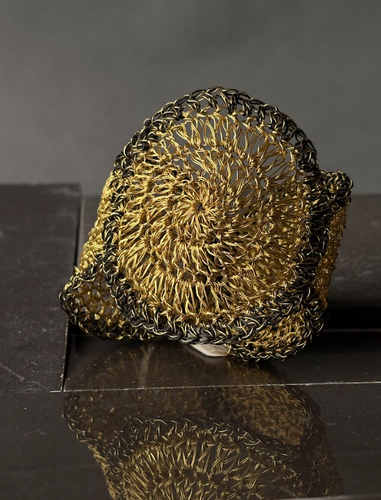 Pulsera Circulo Dorado