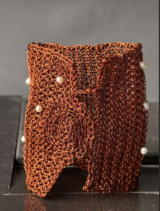 Pulsera Tejido Áureo y Perlas - Cobre