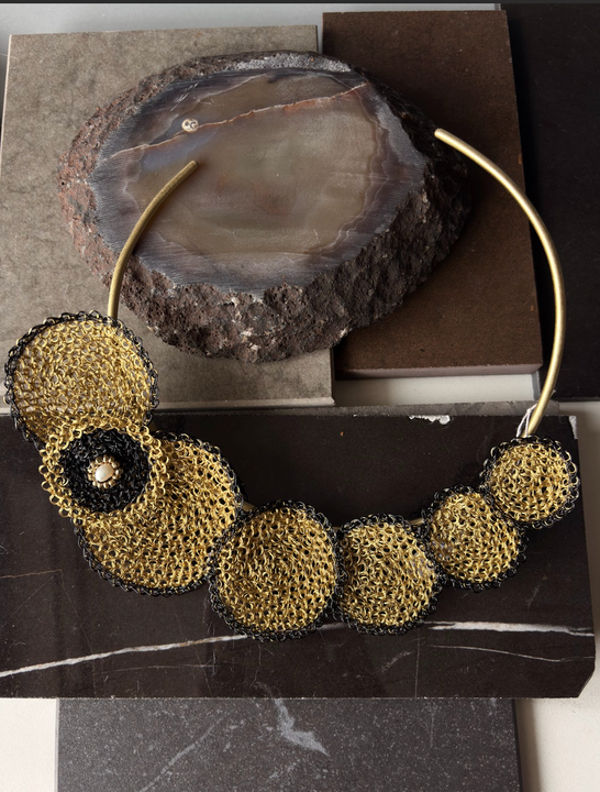 Tiara Trama Nocturna - Bronce