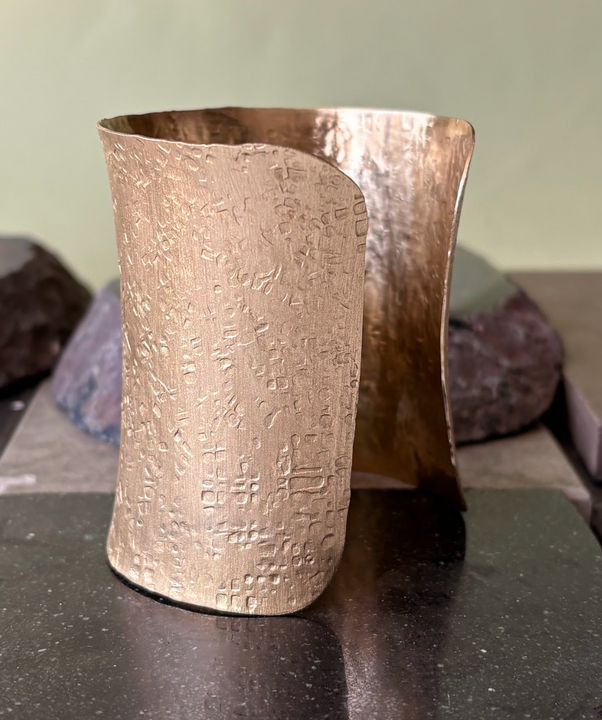 Brazalete Textural 7cm