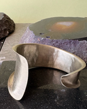 Brazalete Curva Esencial - Bronce