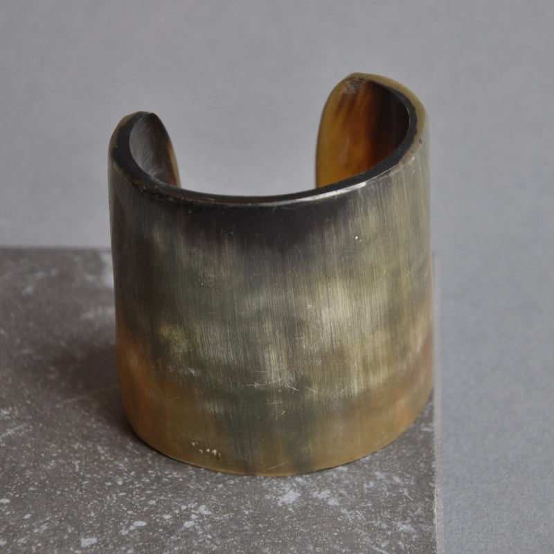 Brazalete Moa