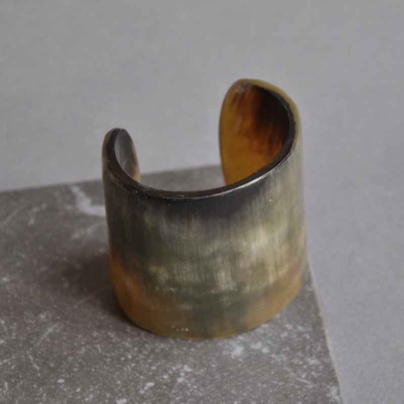 Brazalete Moa