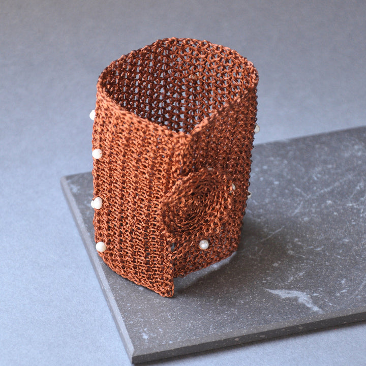 Brazalete Buri Perla blanca