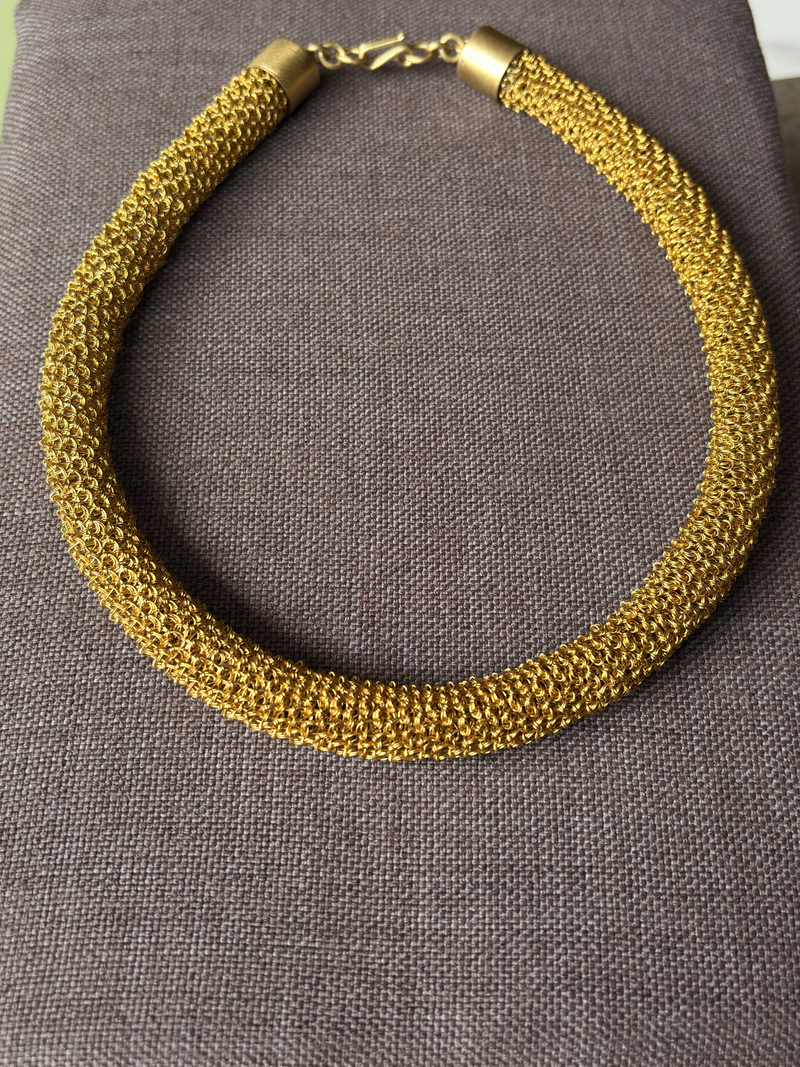 Collar Leo