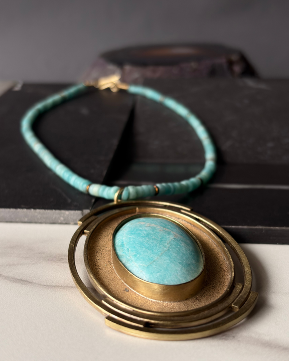 Collar Agua Serena - Amazonita natural y Bronce