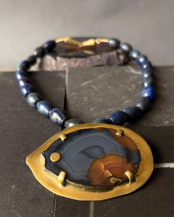 Collar Azul Ancestral - Lapislázuli y ágata