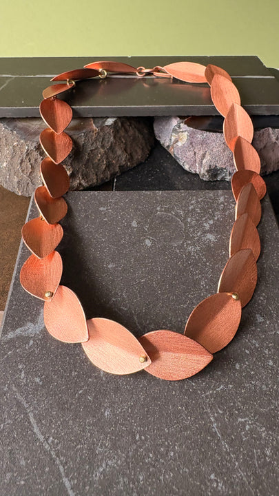 CADENA HOJAS DE COBRE