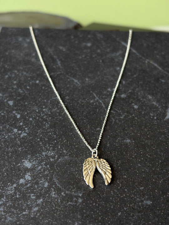 Collar Alas de Plata