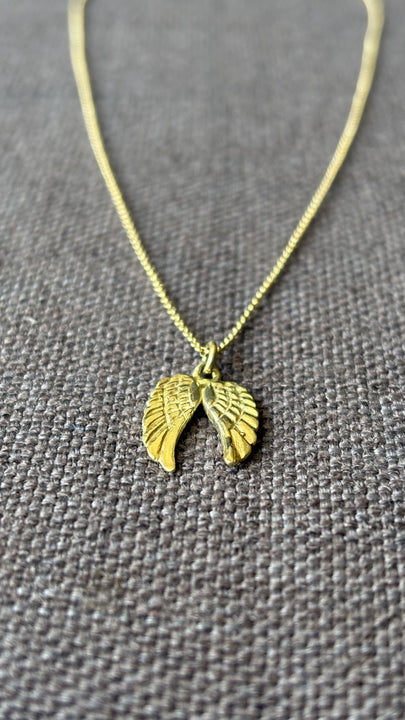 Collar Alas de Plata bañada en Oro