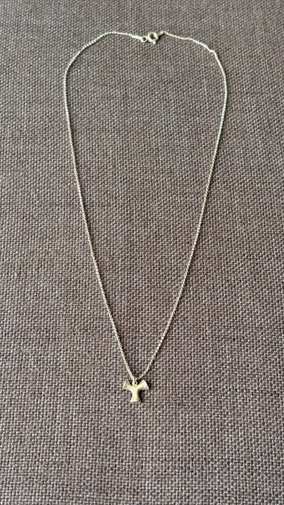 Collar Cruz de Plata