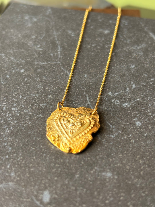 Collar Corazón Dorado