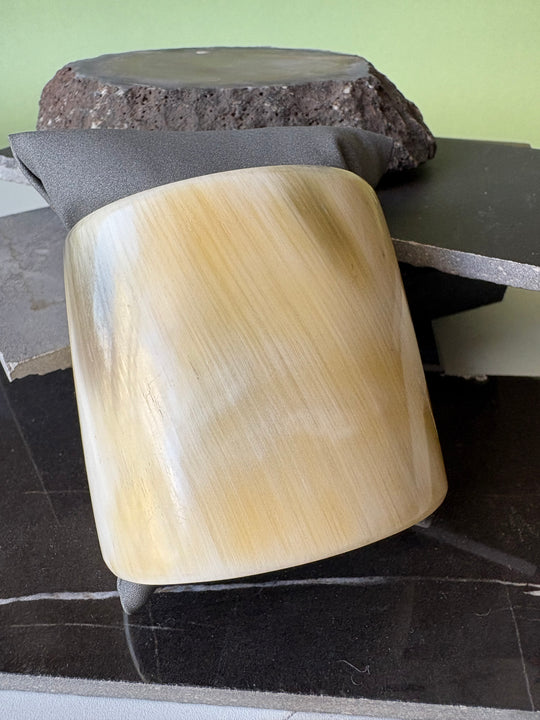 Brazalete luz en cacho - CACHO