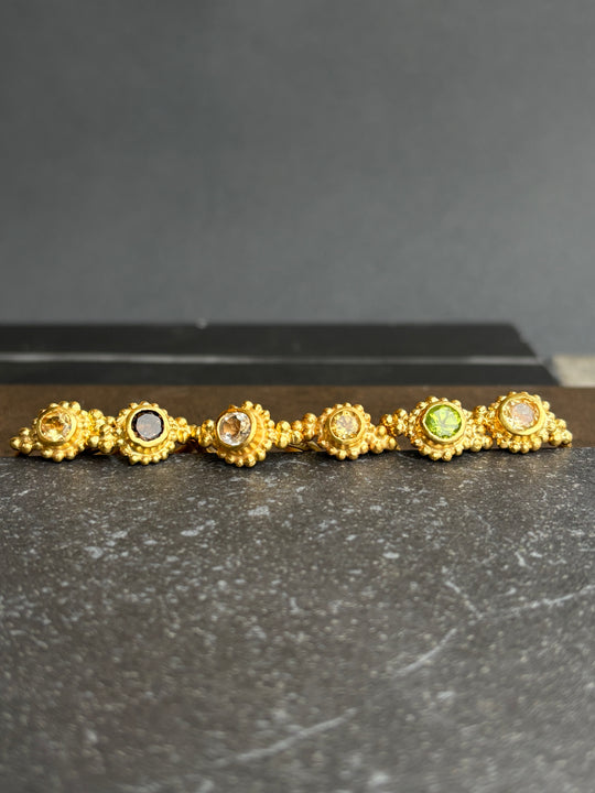 Anillo Sol de Cuarzo– Bronce bañado en oro