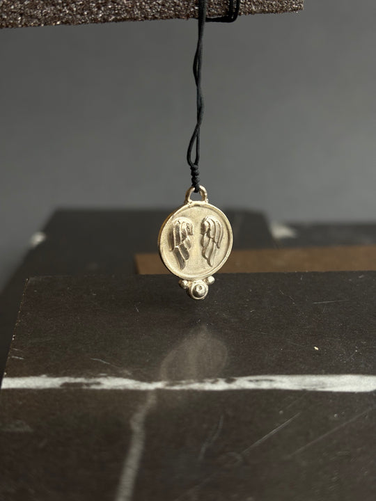 Collar Alas – Hilo adaptable y dije de alas