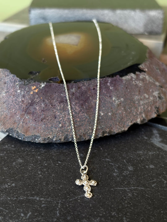 Collar Cruz I – Plata de ley