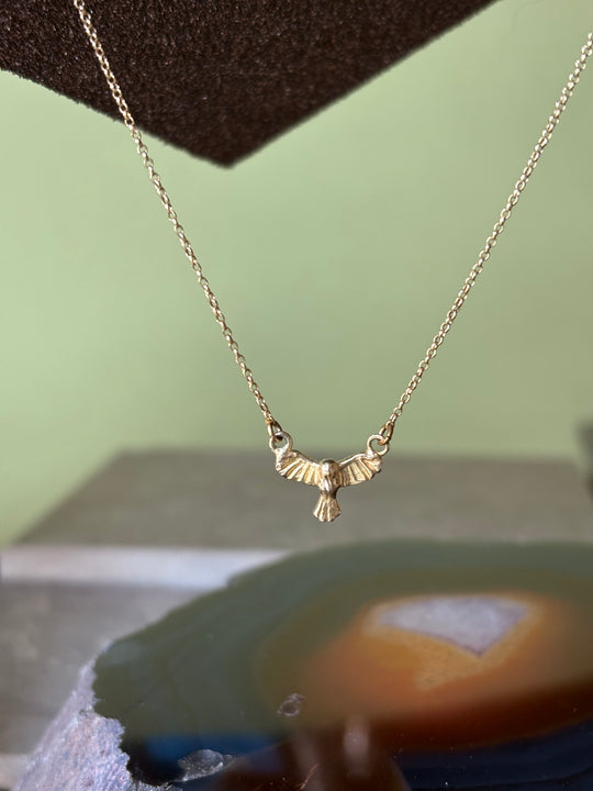 Collar Colibrí Dorado – Plata bañada en oro