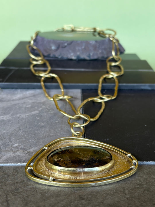 Collar Aura – Bronce y piedra natural