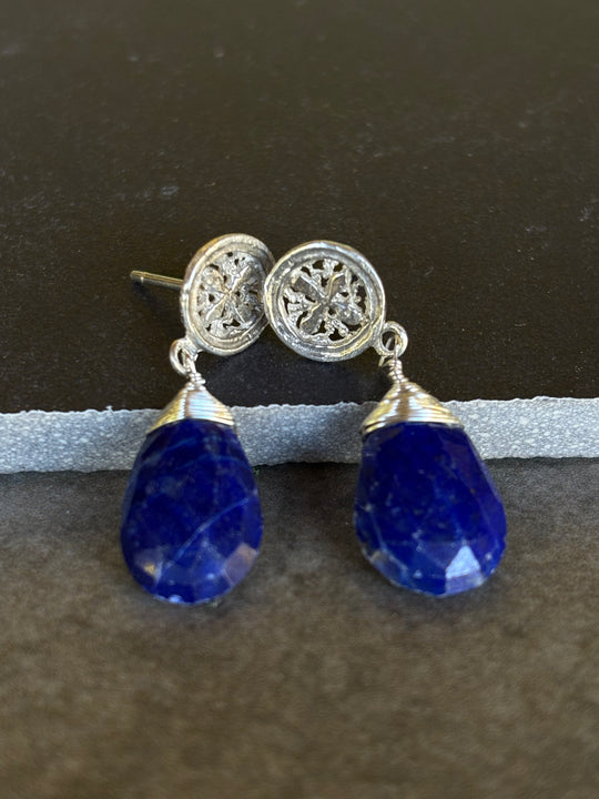 Aros Plata Azul – Plata grabada y lapislázuli