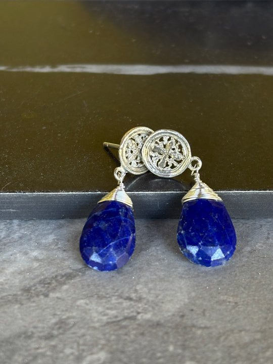 Aros Plata Azul – Plata grabada y lapislázuli