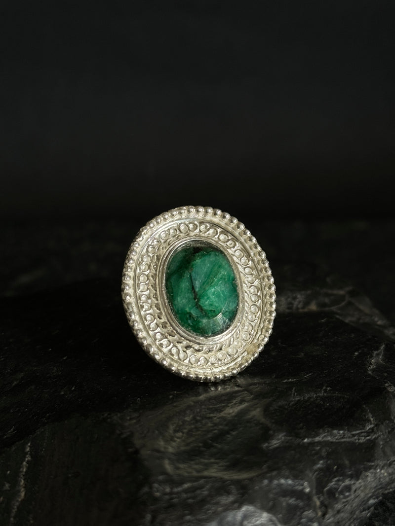 Anillo Nemesio II