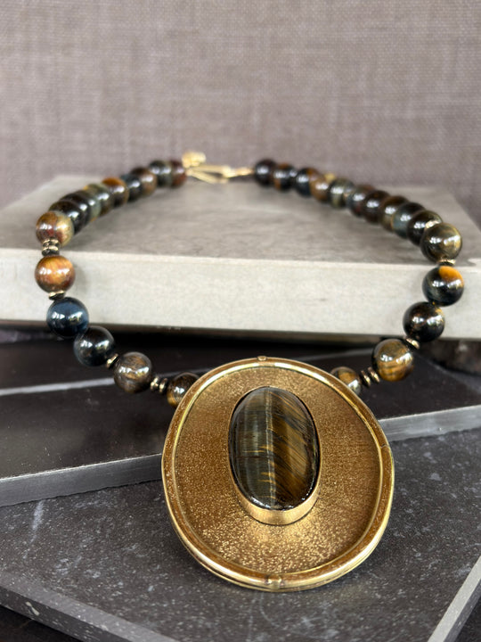 Collar Halcón Ancestral - Bronce