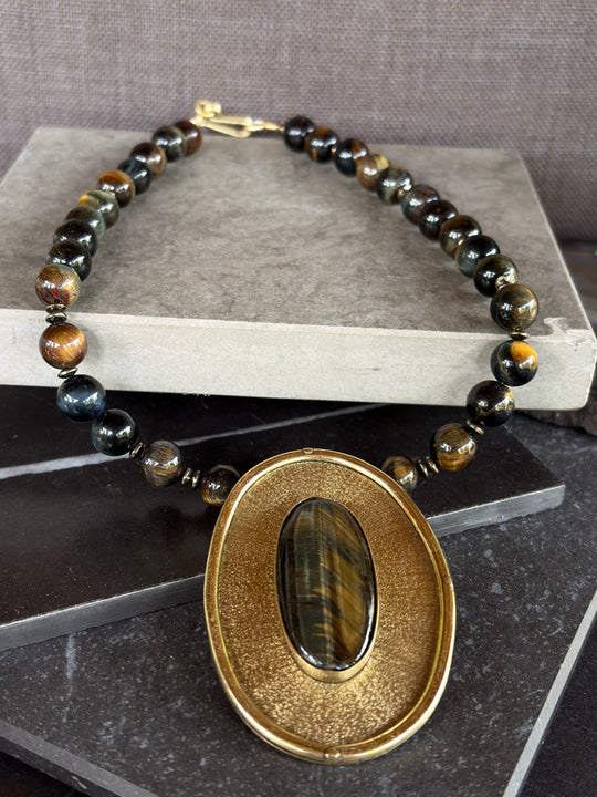 Collar Halcón Ancestral - Bronce