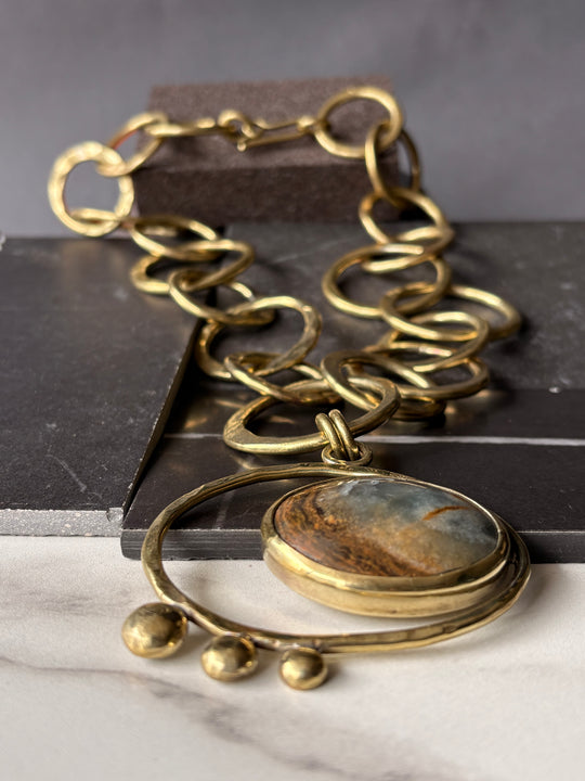 Collar Celeste de Bronce y Ónix Cielo