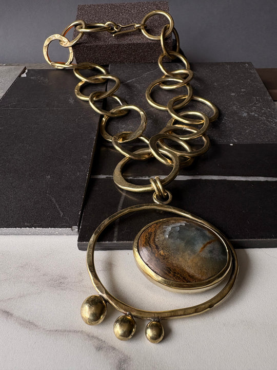 Collar Celeste de Bronce y Ónix Cielo