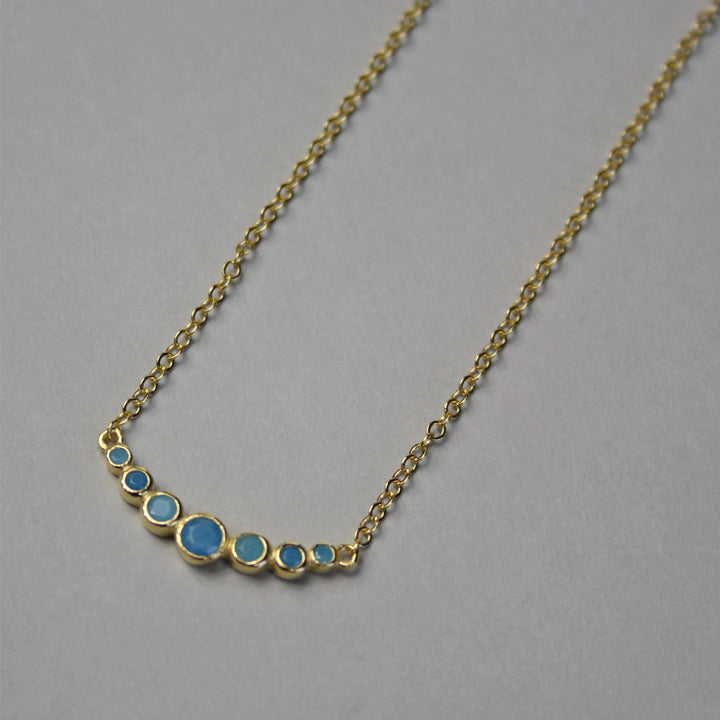 Collar Lunas Azules